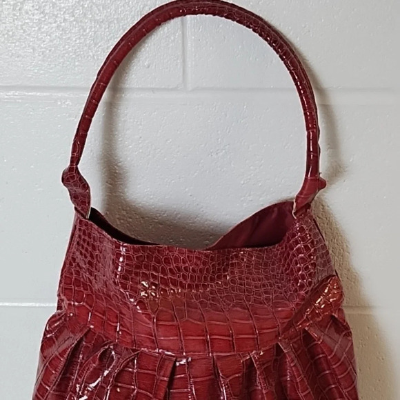 Burgundy Croc Embossed Handbag Purse Magnetic Snap Closure Approx 11"X10" - Picture 12 of 16